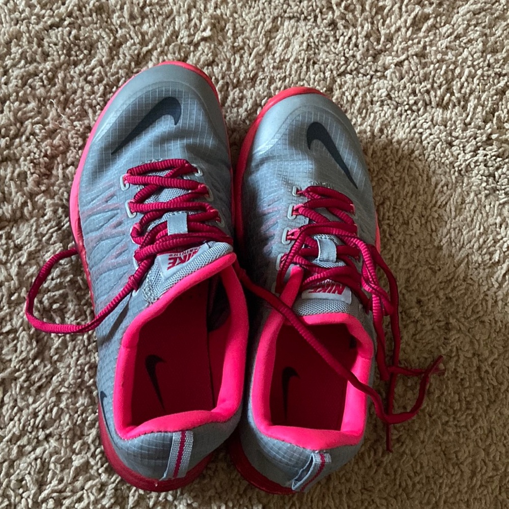 Nike, Lunar Cross Element
